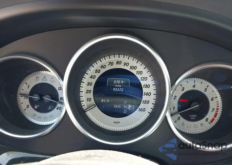 2014 Mercedes-Benz Cls 550 z USA, uszkodzony, nr VIN WDDLJ7DB6EA129379